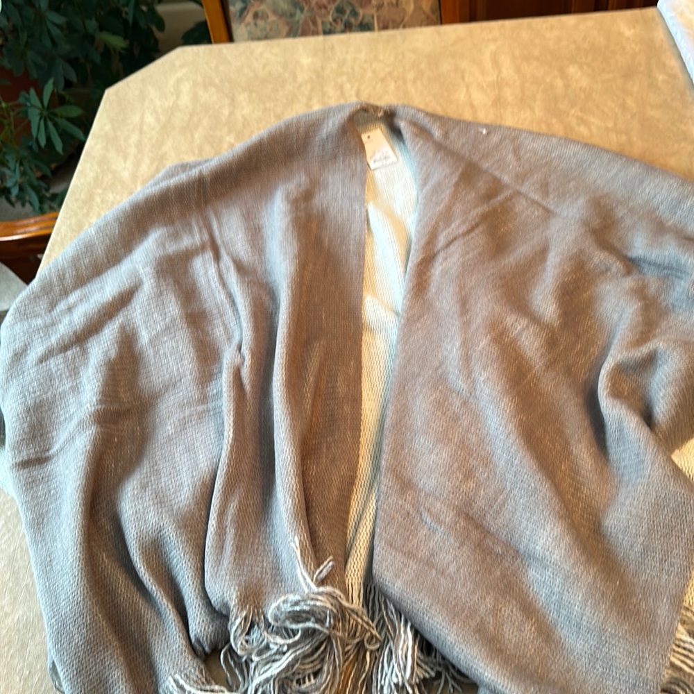 NWT Sonoma gray poncho